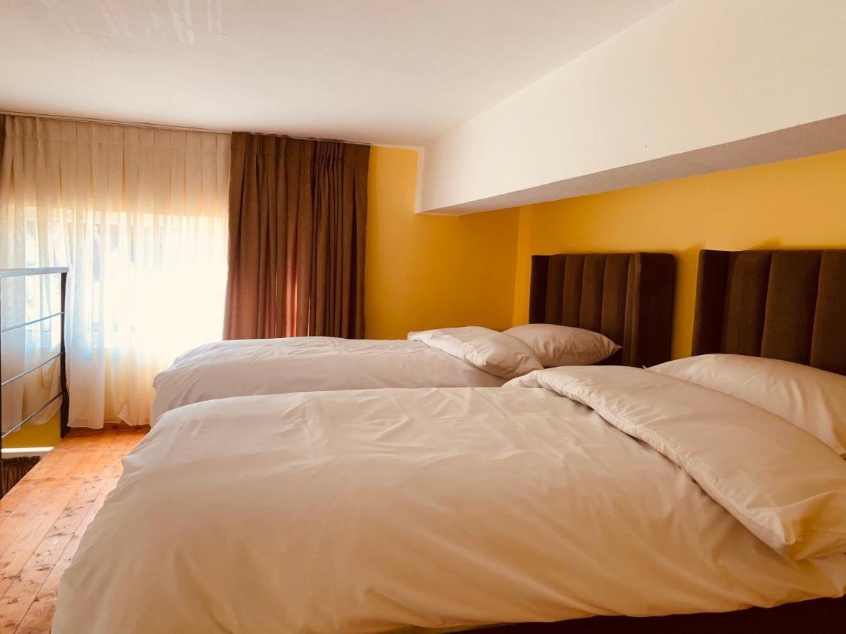 Auto Tana Guest House Tirana Zewnętrze zdjęcie