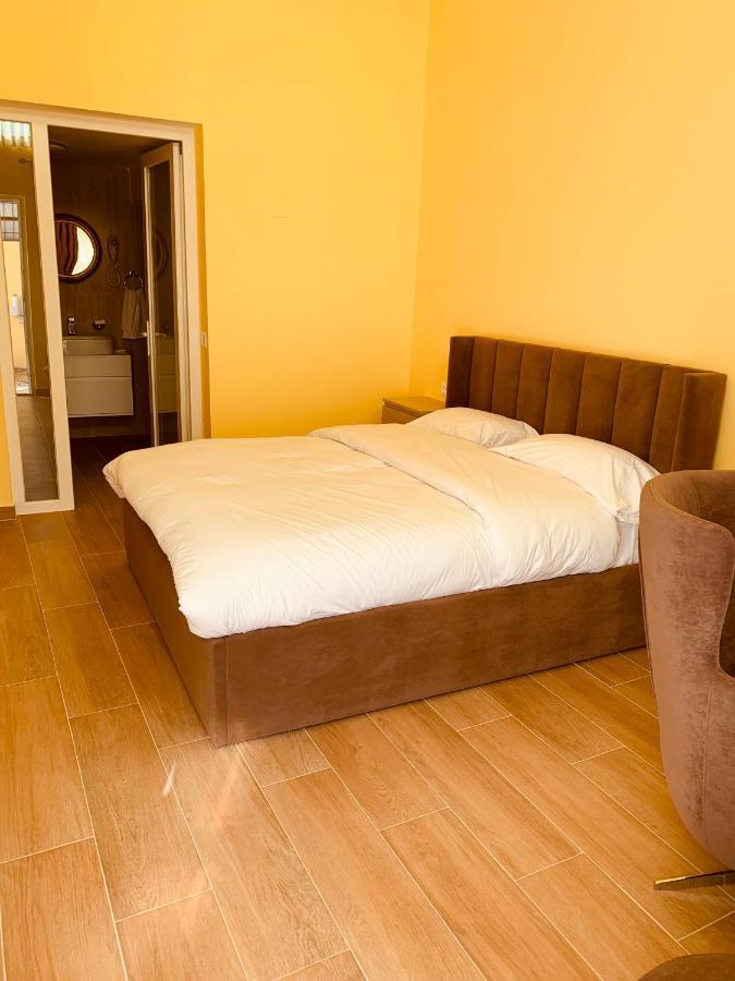 Auto Tana Guest House Tirana Zewnętrze zdjęcie