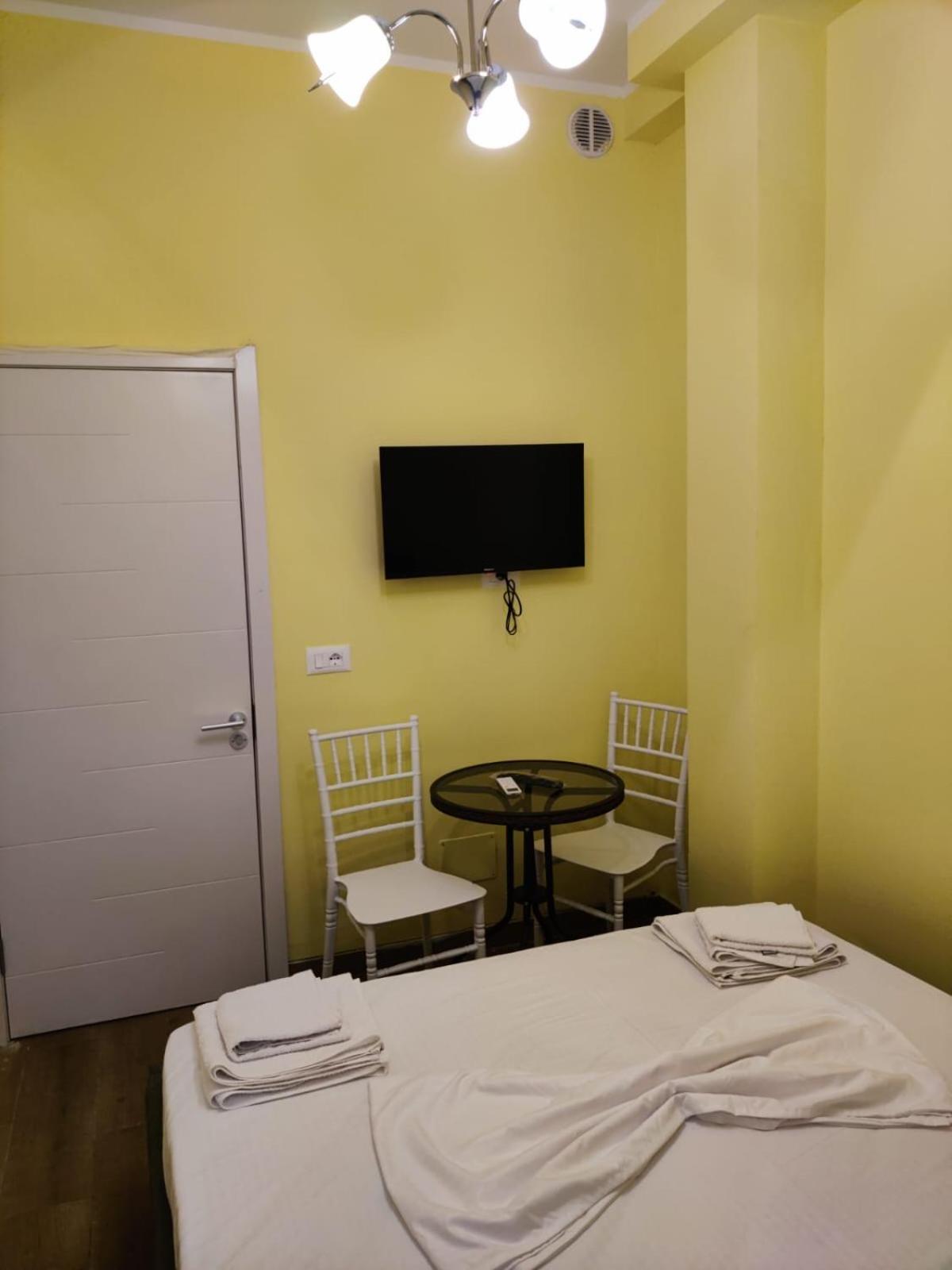 Auto Tana Guest House Tirana Zewnętrze zdjęcie